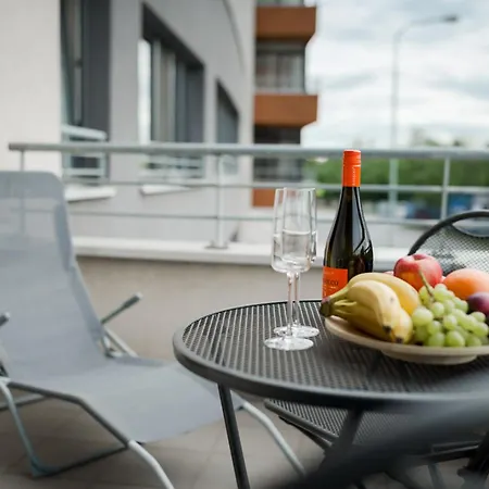 The Sunny Riverside Flat Lägenhet